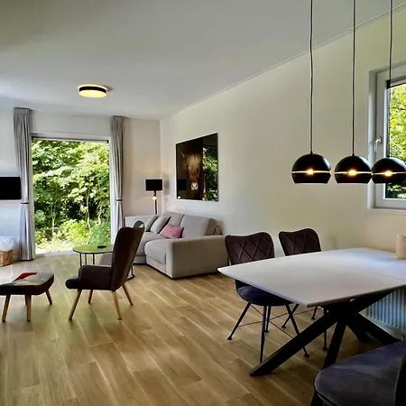 Unique For 5 With Garden