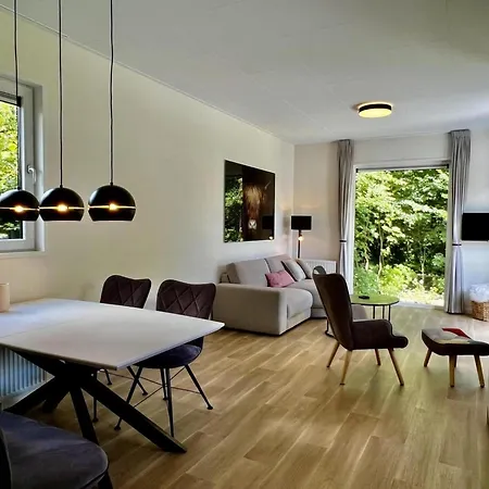 Unique For 5 With Garden Vakantiehuis *